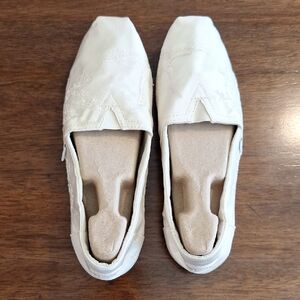 Toms Cream Embroidered Espadrilles